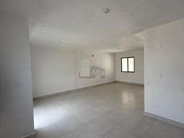 Casa en condominio en venta en Villas Coloniales, Apodaca, Nuevo León