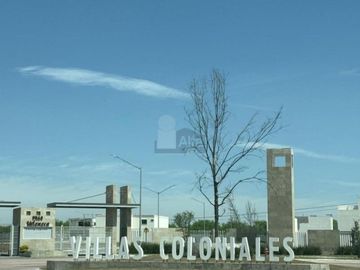 Casa en condominio en venta en Villas Coloniales, Apodaca, Nuevo León