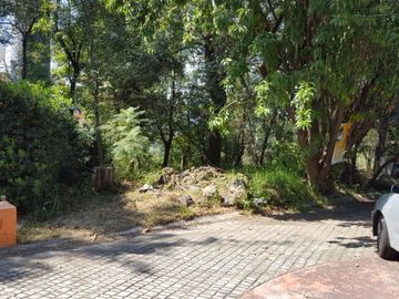 Terreno en Venta en fraccionamiento ecológico con Casa Club