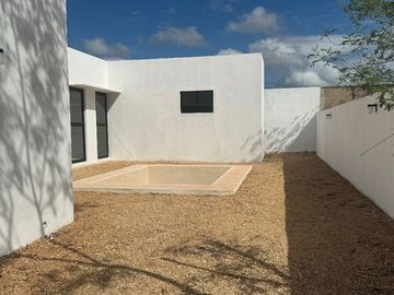 Casa en venta en Privada Residencial  Conkal, Mérida Yucatán.