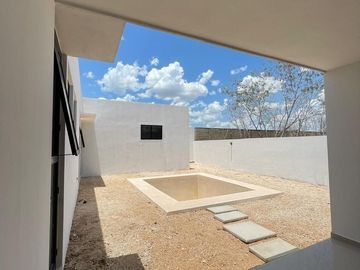 Casa en venta en Privada Residencial  Conkal, Mérida Yucatán.