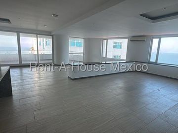 Departamento en Venta en Boulevard Manuel Avila Camacho, Costa de Oro RU 25-3275.