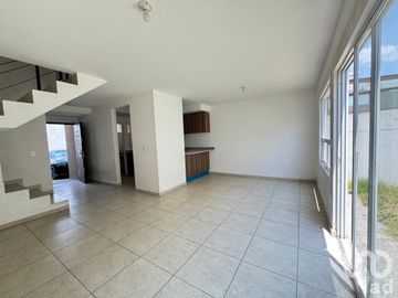 VENTA condo. horizontal paseos arboleda, no es ultimo precio,  DANF 537250