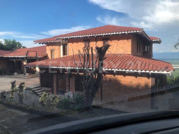 Venta hermosa casa campestre Km1 Condominio Arroyo alto Dapa Casa E5