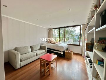 Peñalolen.Álvaro Casanova. Estilo Mediterranea en condominio.