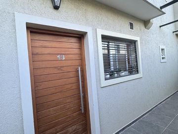 Departamento tipo duplex en venta en San Martin