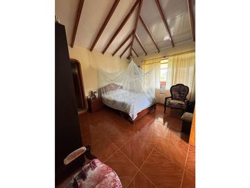 SE VENDE FINCA CAMPESTRE POR ALCALA VALLE