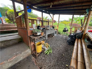 SE VENDE FINCA CAMPESTRE POR ALCALA VALLE