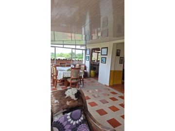SE VENDE FINCA CAMPESTRE POR ALCALA VALLE