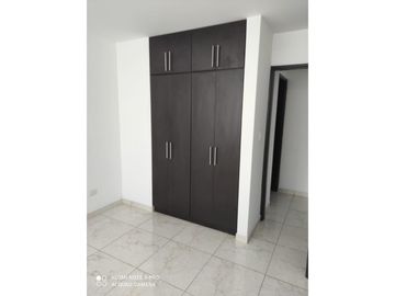 SE VENDE APARTAMENTO EN EDIFICIO MARTINEKO