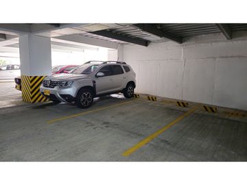 Se vende apartamento amplio av 19 Norte Armenia