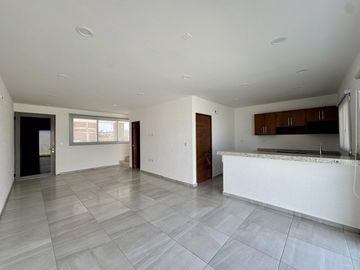 Casa Nueva en Venta Punto Lomas