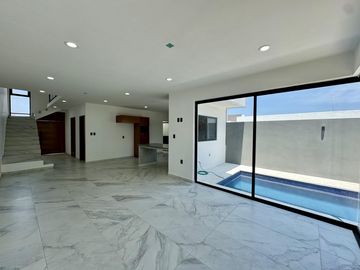 Casa Nueva en Venta Lomas del Dorado