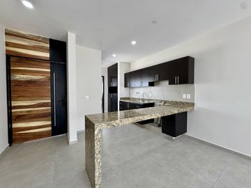 Casa Nueva en Venta Lomas del Dorado
