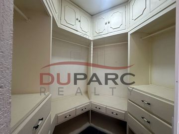 Casa en Venta, en Col Fco I Madero.