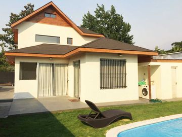 Casa en venta en LA REINA