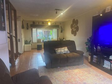 Se vende Casa Fundo El Carmen