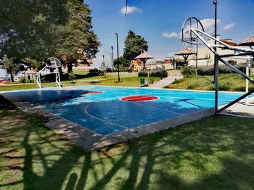 En venta casa en condominio Real de Segovia, Huejotzingo, Puebla.