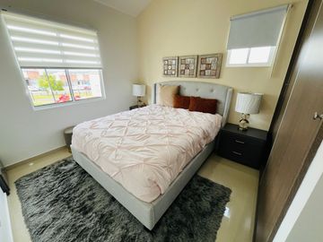 En venta casa en condominio Real de Segovia, Huejotzingo, Puebla.