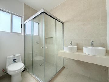 CASA EN VENTA FRACCIONAMIENTO LOMAS DE LA RIOJA, RIVIERA VERACRUZANA, ALVAADO, VERACRUZ