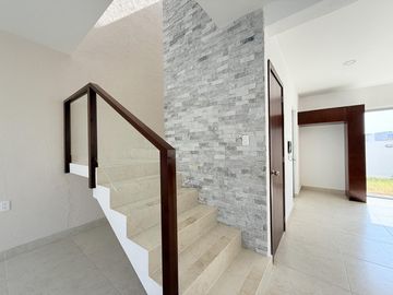 CASA EN VENTA FRACCIONAMIENTO LOMAS DE LA RIOJA, RIVIERA VERACRUZANA, ALVAADO, VERACRUZ