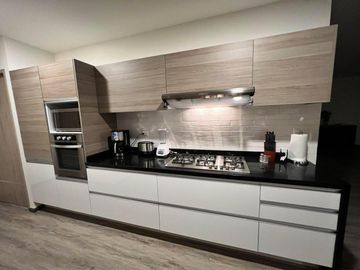 PENTHOUSE EN VENTA EN TORRE ARTEMA, ZONA ANGELÓPOLIS