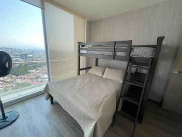 PENTHOUSE EN VENTA EN TORRE ARTEMA, ZONA ANGELÓPOLIS