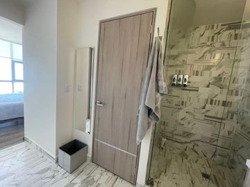 PENTHOUSE EN VENTA EN TORRE ARTEMA, ZONA ANGELÓPOLIS