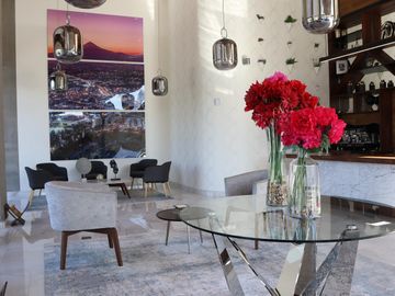 PENTHOUSE EN VENTA EN TORRE ARTEMA, ZONA ANGELÓPOLIS