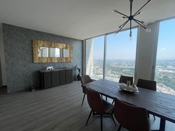 PENTHOUSE EN VENTA EN TORRE ARTEMA, ZONA ANGELÓPOLIS