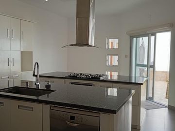 Casa exclusiva de 456 m² en La Riviera, Piura
