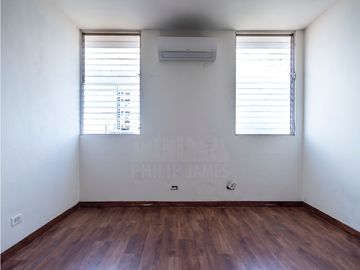 Remate: Venta de Apartamento Loft en San Francisco, PH Bahia Azul