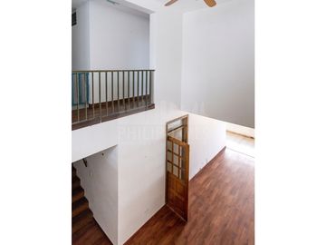 Remate: Venta de Apartamento Loft en San Francisco, PH Bahia Azul