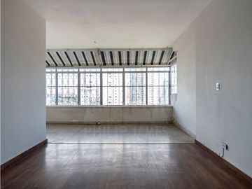 Remate: Venta de Apartamento Loft en San Francisco, PH Bahia Azul
