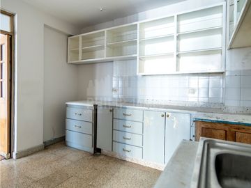 Remate: Venta de Apartamento Loft en San Francisco, PH Bahia Azul