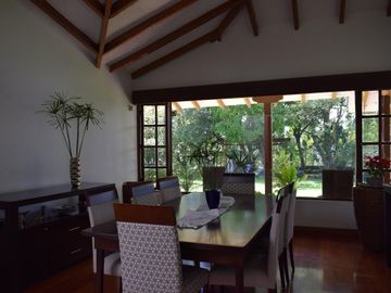 Casa en venta o renta en Cumbayá, Sector San Juan Alto