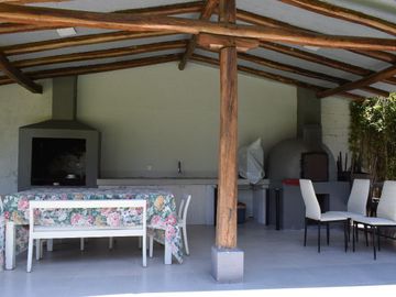 Casa en venta o renta en Cumbayá, Sector San Juan Alto