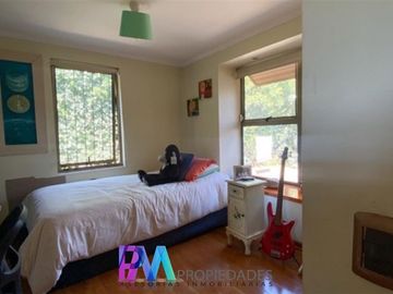 Casa en Venta en Maravillosa casa remodelada en condominio exclusiva