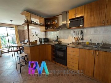 Casa en Venta en Avenida Macul con los Olmos