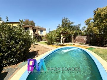 Casa en Venta en Avenida Macul con los Olmos