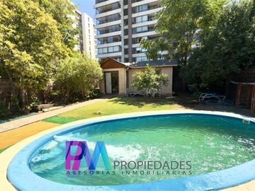 Casa en Venta en Avenida Macul con los Olmos