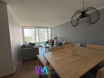 Departamento en Venta en Avenida Vespucio con Helsinski