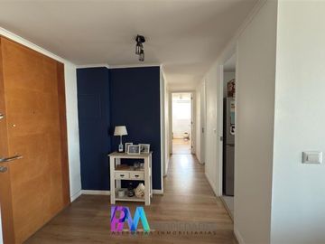 Departamento en Venta en Avenida Vespucio con Helsinski