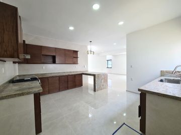 Casa en VENTA en LOMAS RESIDENCIAL