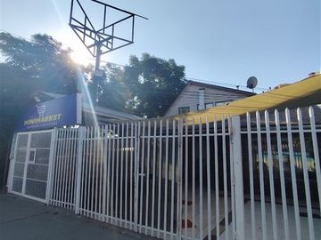 Local Comercial en Venta en Walker Martinez con Alonso Ercilla