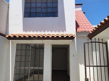 Casa 3 Rec. Ampliada, en En Ex Rancho San Dimas, a 10 minutos de Metepec.