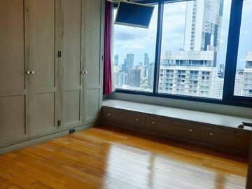 2 Bedrooms 3 Bath - Condo For Sell