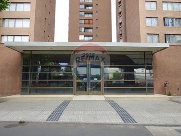 Excelente Departamento con Hall de entrada