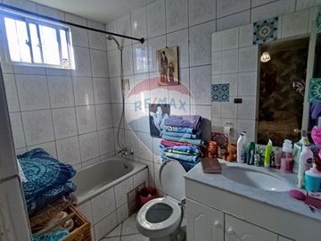 ¡Exclusiva! Casa en Nemesio Antúnez