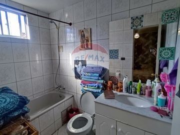 ¡Exclusiva! Casa en Nemesio Antúnez